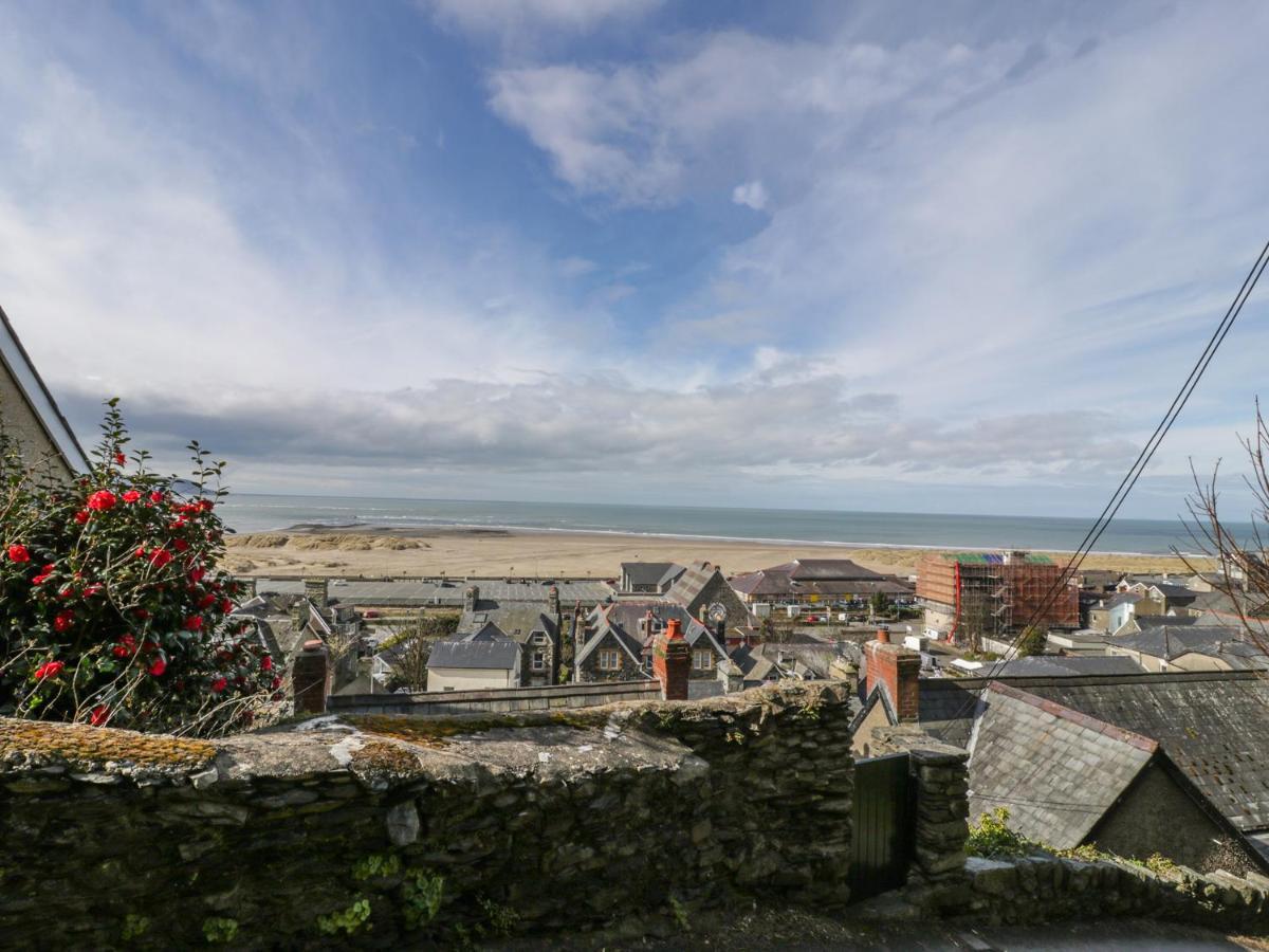 Seaview Apartment Бармут Экстерьер фото